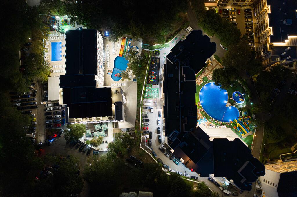 PRESTIGE_AQUAPARK__HOTEL_NISIPURILE_DE_AUR_BULGARIA_AIR_TOUR_TRAVEL